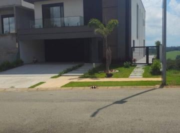 Casa · 350m² · 4 Quartos · 7 Vagas · Casa no condomínio Altavis