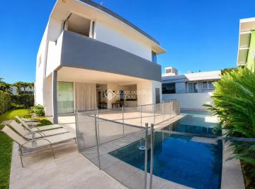 00 · Casa 4 suítes em Jurere Internacional