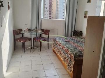 Foto 01 · Venda de apartamento a poucos metros da Praia do José Menino em Santos / SP