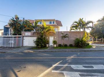 Casa de 4 quartos, Curitiba · Triplex com piscina e 4 quartos | 227m² | Tingui