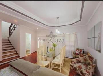 Casa · 183m² · 3 Quartos · 2 Vagas · Oportunidade - Casa - Sobrado - Jardim das Indústrias - 3 Dormitórios - 183m².