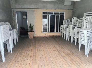 Casa · 104m² · 2 Quartos · 2 Vagas · Oportunidade - Casa com Edícula - Jardim das Industrias - Jacareí - 2 Dormitório