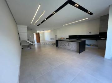 Casa · 170m² · 4 Quartos · 4 Vagas · Sobrado - Jardim Jacinto - Condomínio Bosque dos Manacás - 4 Suítes - 170m².