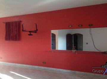 Casa · 230m² · 3 Quartos · 5 Vagas · Casa Sobreloja em São José dos Campos