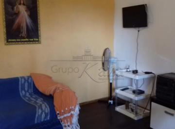 Casa · 100m² · 7 Quartos · 3 Vagas · Casa Padrão em São José dos Campos