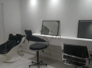 Comercial · 320m² · Ponto Comercial - Jardim da Granja - 320m².