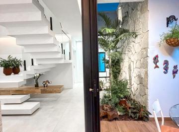 Casa Venda de 3 quartos · VENDA | CONDOMINIO DAMHA || ARAÇAGI