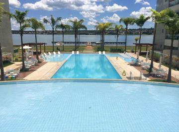 Apartamento de 1 quarto, Brasília · Brisas do Lago sala quarto mobiliado vista lateral lago