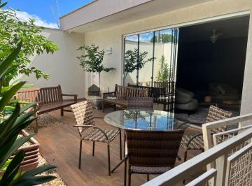 Casa · 338m² · 3 Quartos · 3 Vagas · Casa 3 quartos para Venda no Centro, Piracicaba