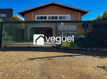 Casa · 499m² · 6 Vagas · Casa Comecial de 499m² com 8 salas, 6 banheiros para alugar no Nova Campinas, Campinas.