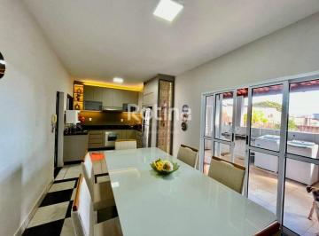Casa · 149m² · 3 Quartos · 3 Vagas · Casa Residencial 3 Quartos (1 Suíte) com Varanda Gourmet e 3 Vagas – Osvaldo Rezende
