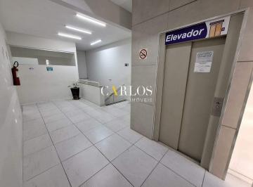 Comercial · 300m² · 2 Vagas · Andar Comercial Completo com 300m² e elevador na Av Brasília em Santa Luzia