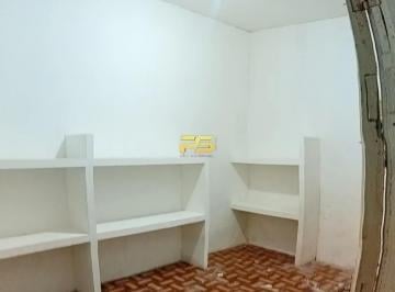 Casa · 110m² · 3 Quartos · 1 Vaga · Casa 110m² 3 quartos sendo 1 suíte em Jaguaribe para Alugar