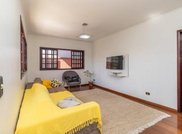 038300b7-4190-4dae-bdd9-331b20f37e88 · Atraente casa para venda em Jardim das Flores com 3 quartos, sendo 1 suíte, 337m²