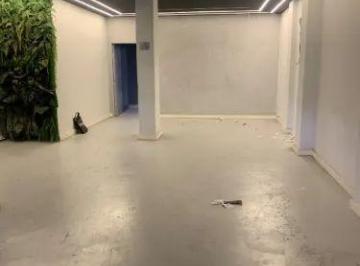 Comercial · 145m² · Loja na Avenida Bartolomeu Mitre com 145m² no Leblon