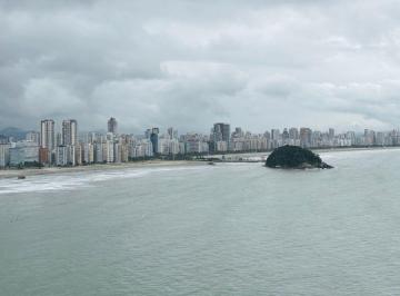 Apartamento de 1 quarto, São Vicente · Vista Panorâmica para o Mar | 56,4 m² | 9º Andar | Ilha Porchat | R$ 349.900