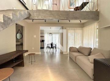 Casa · 100m² · 2 Quartos · 2 Vagas · Casa para Aluguel - Itacorubi, 2 Quartos, 100 m² - Florianópolis