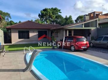 Casa · 106m² · 5 Quartos · 8 Vagas · Casa em Servidão Novas Palmeiras - São João do Rio Vermelho - Florianópolis/SC