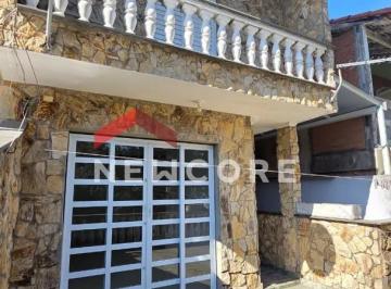 Casa · 220m² · 3 Quartos · 4 Vagas · Sobrado em Rua Julieta Filipini - Adalgisa - Osasco/SP
