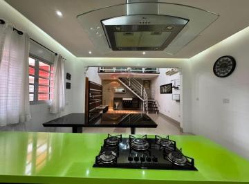 Casa · 210m² · 3 Quartos · 2 Vagas · Sobrado à venda na Mooca - 210m2 - 3 dormitórios - 3 suítes - 2 vagas de garagem