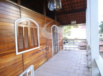 Casa · 100m² · 2 Quartos · 1 Vaga · Casa pré fabricada, parte superior , locação 2 dormitórios ,1 banheiro , 1 vaga ,otima localização