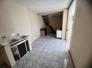 Casa · 250m² · 5 Quartos · 3 Vagas · Oportunidade - Casa em Condomínio - Jardim das Flores - Residencial Jardim das Flores - 5 Dormitório