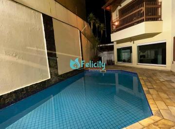 Casa · 420m² · 4 Quartos · 5 Vagas · Casa alto Padrão com 4 dorms, 5 vagas, 420m2 e piscina aquecida no City América