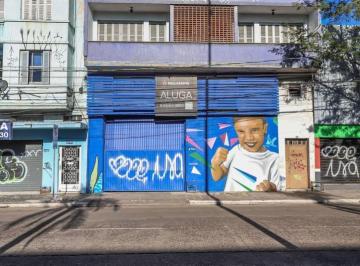 Comercial · 484m² · 1 Quarto · Grande pavilhão na av. Poônia