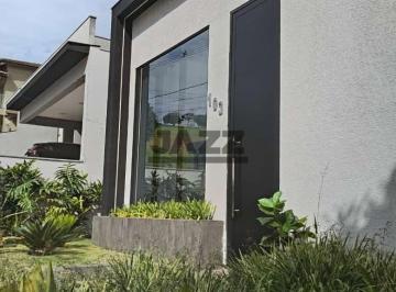 Casa · 268m² · 3 Quartos · 4 Vagas · Sua Nova Residência de Alto Padrão, Porteira Fechada, 268,00m², 3 suítes em Condomínio Terras de Sa