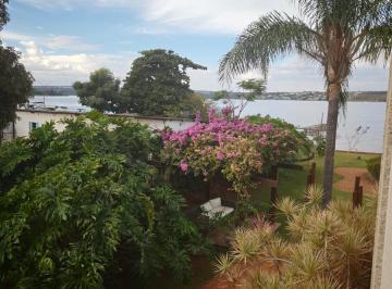 153567_c7f26d8f-4628-468e-92d6-aa97082e9775_2x.jpeg · SCES Trecho 4 - BRISAS DO LAGO VISTA LATERAL LIVRE PARA O LAGO! APARTAMENTO MOBILIADO PADRÃO ACIMA D