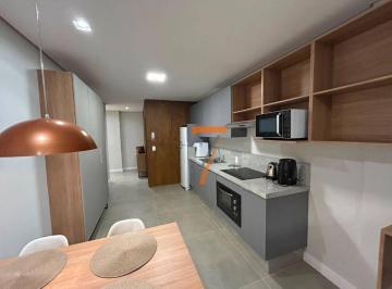 f33811dcfdd4261da1a07e3eabbbe054ce80d93a · Studio com 1 dormitório para alugar, 34 m² por R$ 3.900/mês - Centro - Florianópolis/SC