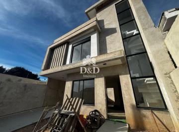 Casa · 116m² · 3 Quartos · 2 Vagas · Sobrado em Xaxim, Curitiba/PR