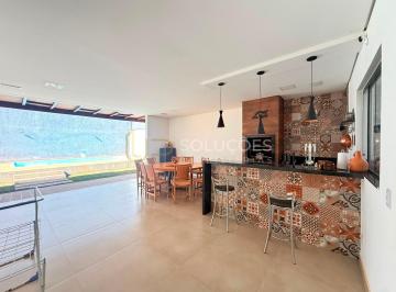 Casa · 210m² · 3 Quartos · Casa 3 Suítes, Piscina Aquecida, Energia Fotovoltaica | Alto da Boa Vista