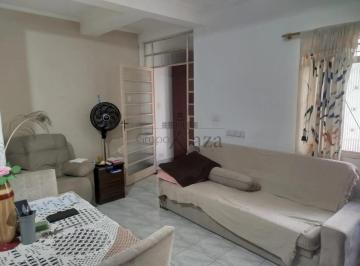 Casa · 200m² · 1 Quarto · Oportunidade - Edícula - 1 Dormitório - Jardim Oriente - 25m².
