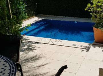 Casa · 400m² · 3 Quartos · 2 Vagas · Casa em rua fechada - Cidade Jardim - 3 Dormitórios - 400m².