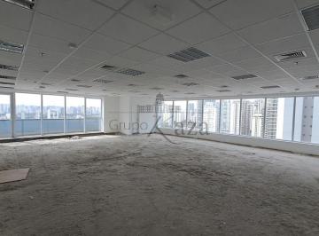 Comercial · 192m² · 1 Quarto · 5 Vagas · Conjunto Comercial - Brooklin - 192m².