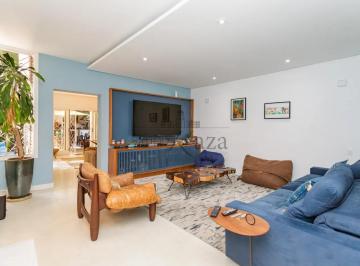 Casa · 380m² · 4 Quartos · 2 Vagas · Casa Sobrado - Jardim Luzitânia - 2 Suítes - 380m²