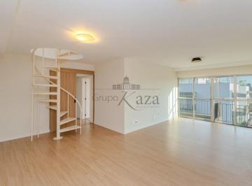 Apartamento · 260m² · 3 Quartos · 2 Vagas · Cobertura Duplex - Moema - 3 Dormitórios - 260m².