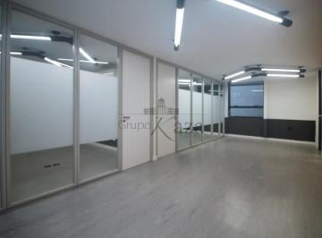 Comercial · 286m² · 6 Vagas · Conjunto Comercial - Vila Olímpia - 286,13m².