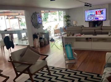 Casa · 460m² · 4 Quartos · 6 Vagas · Casa - Alto de Pinheiros - 4 Dormitórios - 460m².