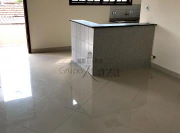 Casa · 75m² · 1 Quarto · Oportunidade - Casa Sobre loja - Jardim Augusta - 1 Dormitório - 75m²