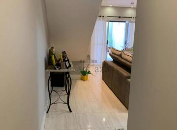 Casa · 120m² · 3 Quartos · 2 Vagas · Oportunidade - Casa em Condomínio - Residencial Evidence - Jardim Santa Maria -