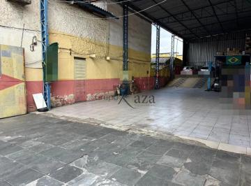 Comercial · 240m² · 4 Vagas · Oportunidade - Galpão Comercial - Centro - Jacareí - 240m² - Estuda permuta.