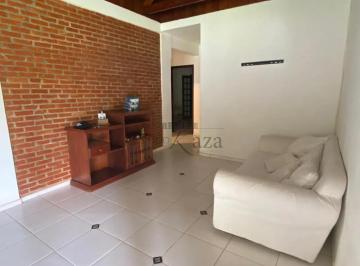 Casa · 7000m² · 3 Quartos · 8 Vagas · Chácara - Condomínio ABPE Boa Esperança - 2 Dormitórios - 7.000m².