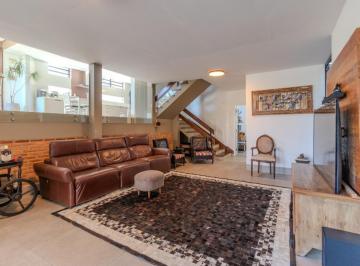 8fc79d3c-f78b-410f-b68a-f84b8366fbfc · Aconchegante casa para venda em Brooklin Paulista com 4 quartos, sendo 2 suítes, 400m²