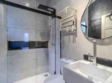 974a7d61-b600-400a-8a5b-a9ba8b62989b · Versátil casa para venda em Brooklin Paulista com 7 quartos, sendo 7 suítes, 328m²