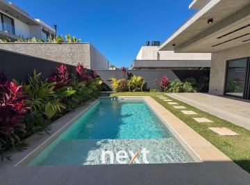 0 · Casa nova com 4 suítes a venda e elevador .