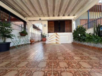 33abc8d357cf6a9830caac624e4c08add7aa394d · Casa com 3 dormitórios sendo 1 suíte e 2 vagas à venda, 140 m² por R$ 460.000 - Ponte Grande - Guaru