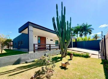 e4d51be4f4ae81640ae1cc913857d1ec6ed41963 · CASA TÉRREA ALTO PADRÃO VICENTE PIRES 4 QUARTOS QUINTAL CHURRASQUEIRA PISCINA ESCRITÓRIO ARMÁRIOS