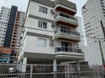 Apartamento de 2 quartos, Itapema · 300m do mar!! Apartamento de 2 dormitórios! No centro